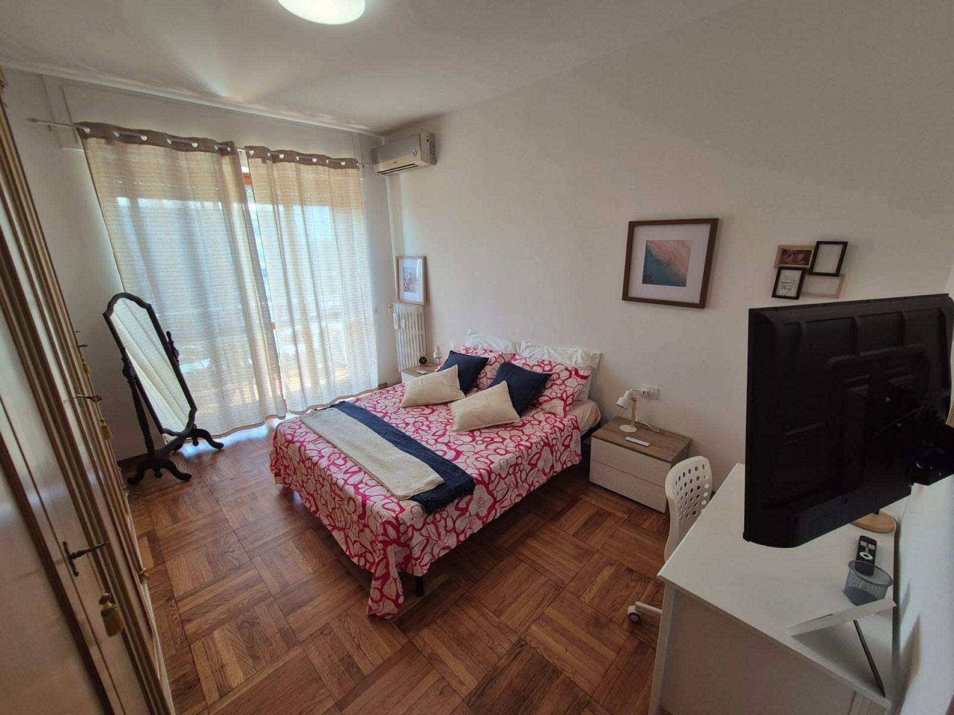 MILANO FAMAGOSTA – VIA FAENZA 26 (Available 2 Single Rooms)